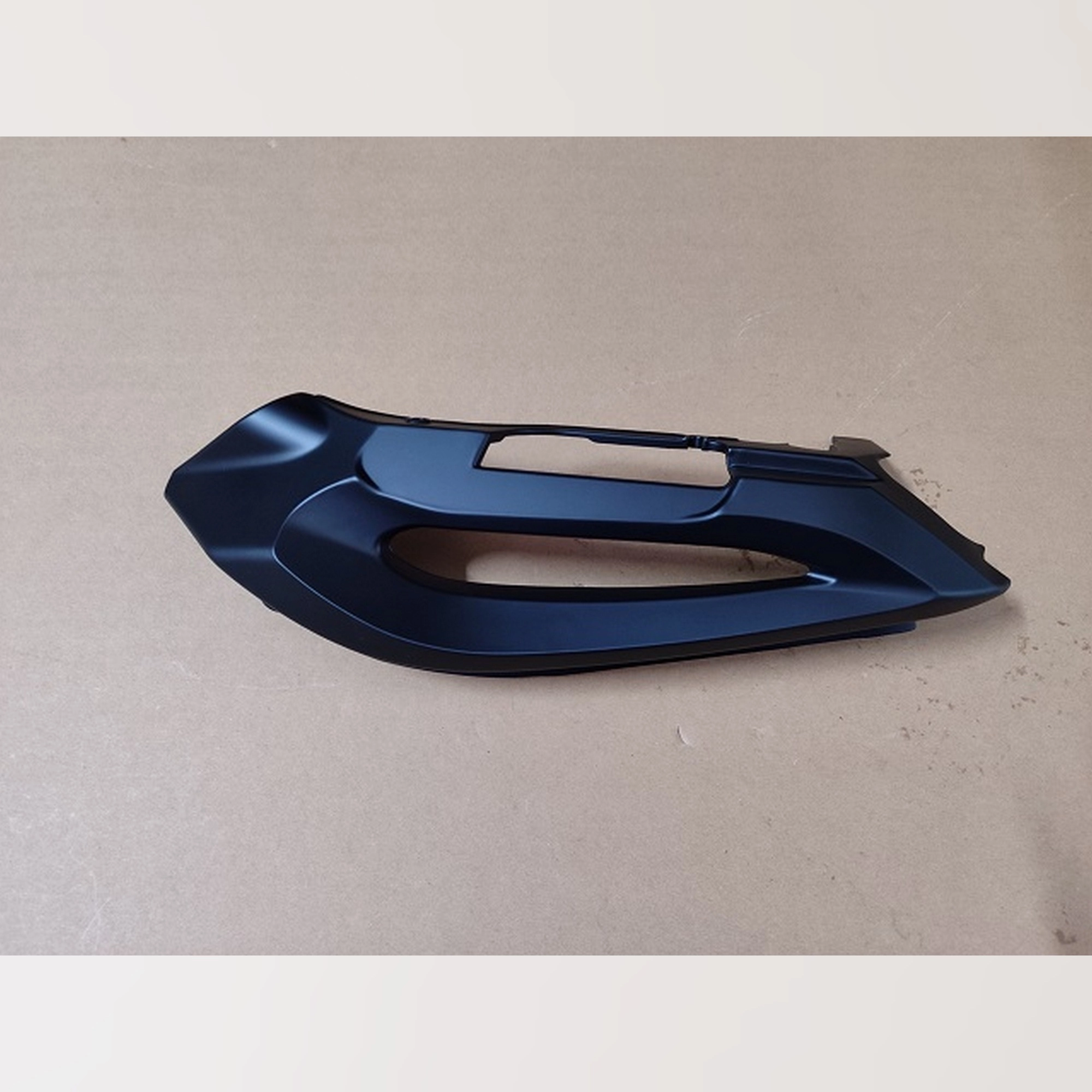 ARORA SK250-KV ARKA STOP YAN PLASTİK SOL SİYAH #SK250-KV- 060